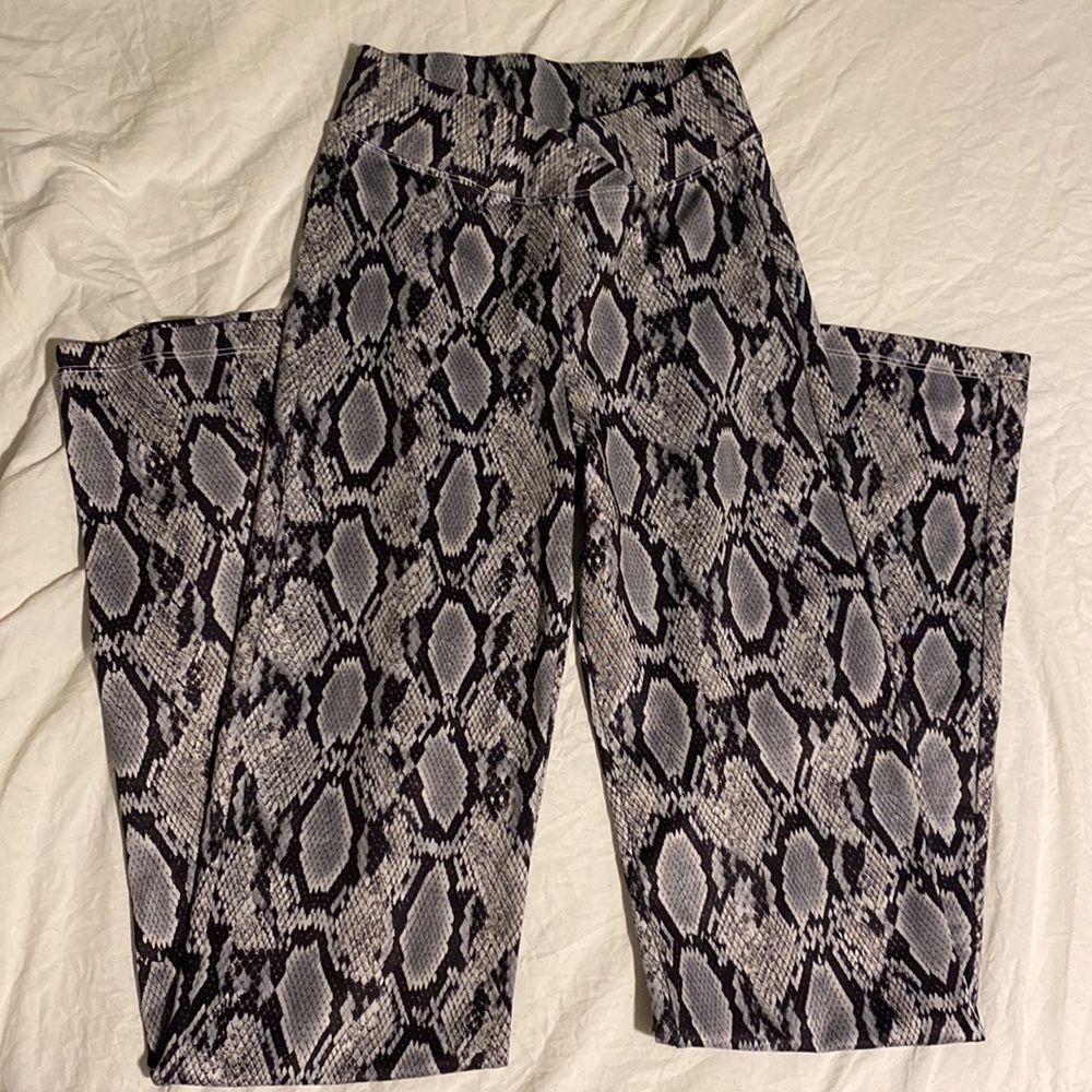 Kikiriki Snake Print Pants